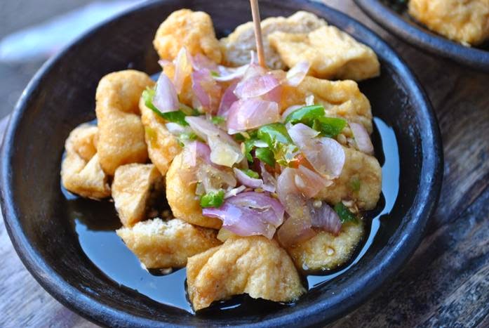 kuliner makanan jajanan tahu gejrot